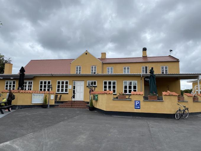 Oro Kro & Hotel Kültér fotó