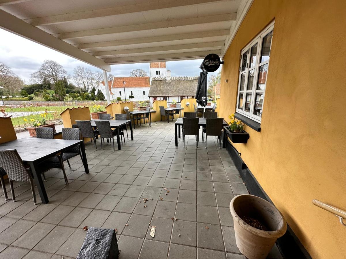 Oro Kro & Hotel Kültér fotó