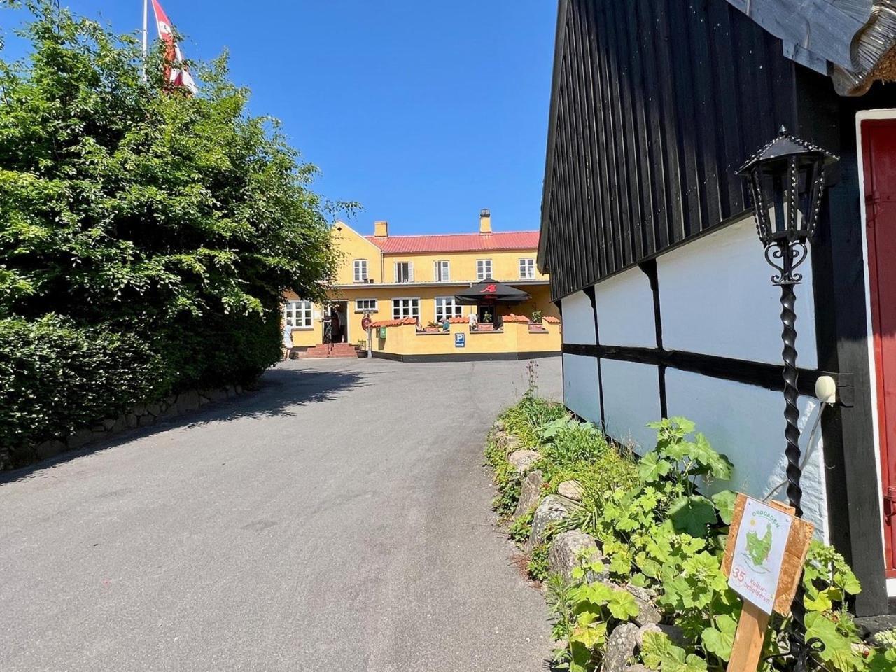 Oro Kro & Hotel Kültér fotó